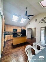 3199 Ilene Ln in Levittown, NY - Building Photo