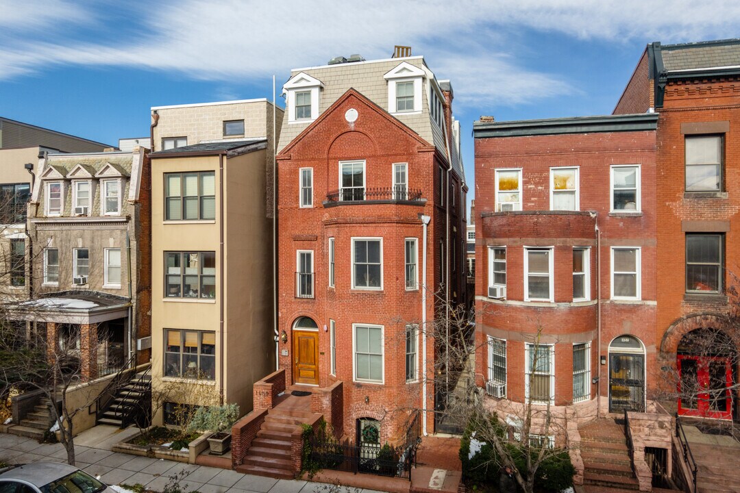 1459 Harvard St NW in Washington, DC - Building Photo