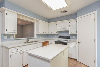 3680 Woodpeckers Grove in Cleveland, TX - Building Photo - Building Photo
