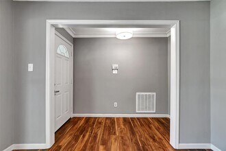 25802 Maplewood Dr in Spring, TX - Building Photo - Building Photo