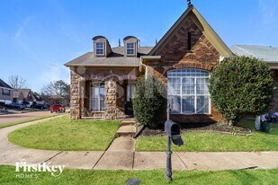 1543 Wynne Grove Rd in Cordova, TN - Building Photo