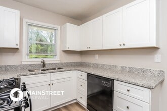 3717 Loren Dr in Decatur, GA - Building Photo - Building Photo