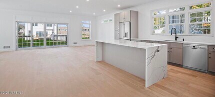 169 Chelsea Ave in Long Branch, NJ - Building Photo - Building Photo