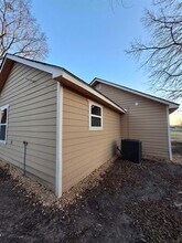 240 W Marshall Ave in Cooper, TX - Building Photo - Building Photo