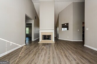 342 Summit View Dr in Mcdonough, GA - Foto de edificio - Building Photo