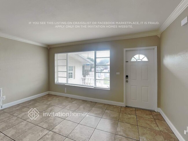 5354 W 7th Ave in Hialeah, FL - Building Photo - Building Photo