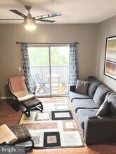 7111 Sandown Cir-Unit -201 in Baltimore, MD - Building Photo - Building Photo