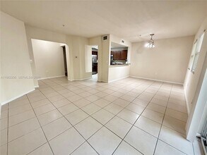 8960 NW 97th Ave, Unit 105 in Medley, FL - Building Photo - Building Photo