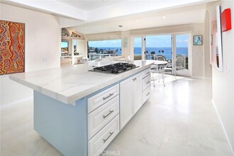 239 Emerald Dr, Unit 3613 in Laguna Beach, CA - Building Photo - Building Photo