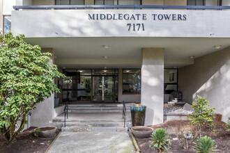 Middlegate Tower in Burnaby, BC - Building Photo - Building Photo