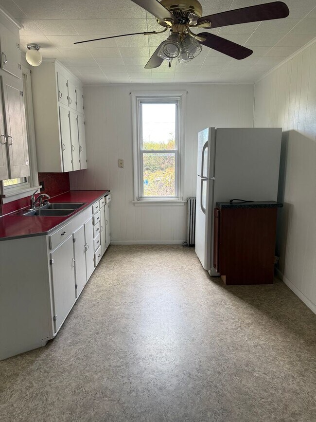 114 W Harrisburg Ave in Elizabethtown, PA - Building Photo - Building Photo