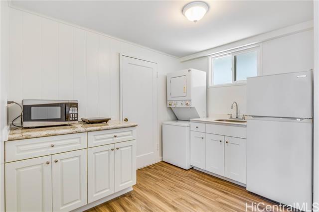 property at 2813 Puumele Pl