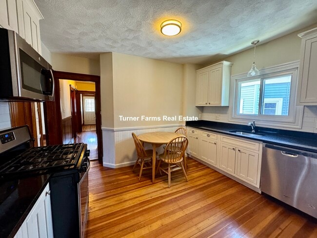 258 Boston Ave, Unit 3