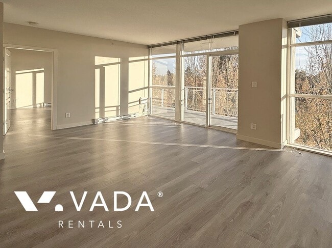 property at 1483 E King Edward Ave