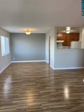 2031 Market Ave-Unit -125 in San Pablo, CA - Building Photo - Building Photo