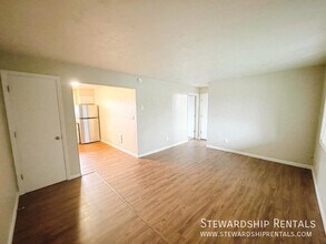 32786 E Pearl St in Eugene, OR - Building Photo - Building Photo