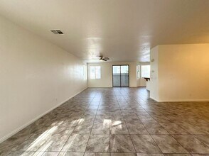6904 Gothic Marigold St in Las Vegas, NV - Building Photo - Building Photo