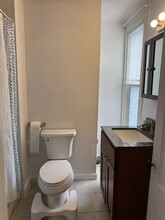 192 Fayette St, Unit 192 Fayette in Quincy, MA - Building Photo - Building Photo