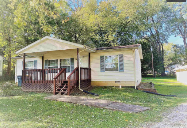 property at 2606 S Madison St