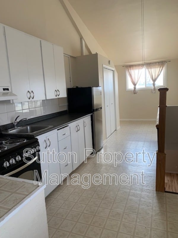 property at 10120-10103 103 Ave