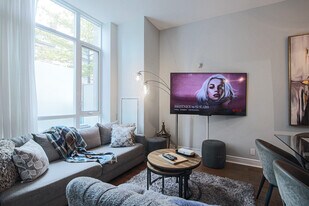 333A Adelaide St E in Toronto, ON - Building Photo