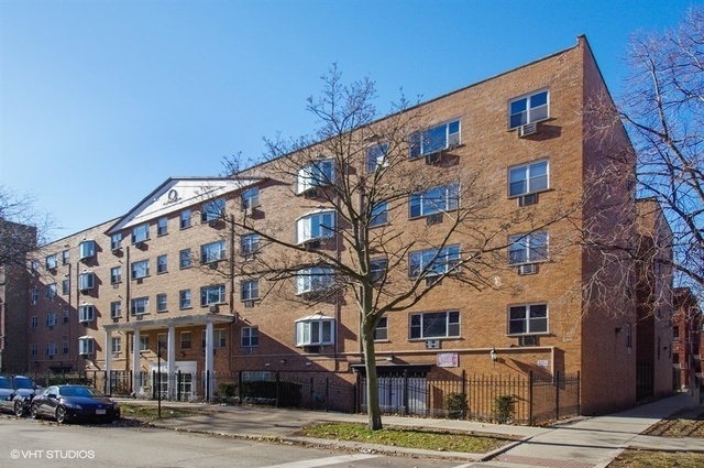 5920 N Kenmore Ave, Unit 219 in Chicago, IL - Building Photo - Building Photo