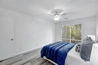 5320 Balcones Dr in Austin, TX - Building Photo - Building Photo