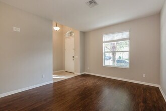 15128 Stonebriar Way in Orlando, FL - Building Photo - Building Photo