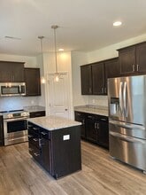 4688 Fairway Run Dr in Winston-Salem, NC - Building Photo - Building Photo