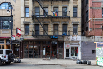 123-125 Ludlow St in New York, NY - Building Photo - Building Photo