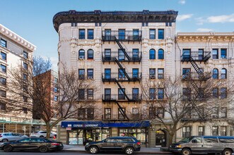 33 Convent Ave in New York, NY - Building Photo - Building Photo