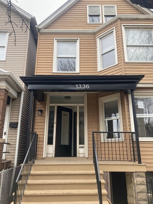 property at 1336 W Diversey Pkwy