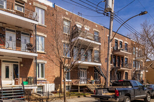5777-5781 2E Av in Montréal, QC - Building Photo