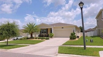 4858 MAGNETITE Loop in Mount Dora, FL - Building Photo