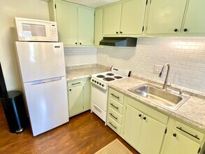 1022 Cayuga Heights Rd, Unit 2 Bedroom Forest Retreat in Ithaca, NY - Building Photo - Building Photo