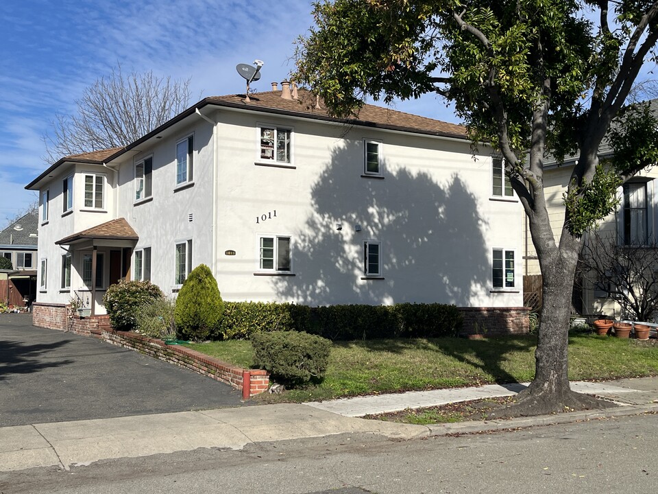 1011 Taylor Ave in Alameda, CA - Building Photo