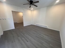 45 Middle St in Taneytown, MD - Building Photo