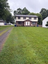 1289 E and West Rd in Buffalo, NY - Building Photo - Building Photo
