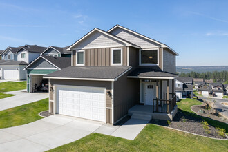 Residences at Indian Trail in Spokane, WA - Foto de edificio - Building Photo