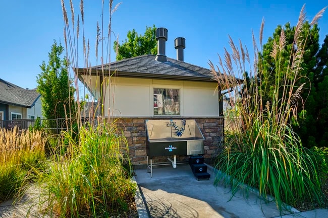 Highpointe Park in Thornton, CO - Foto de edificio - Building Photo