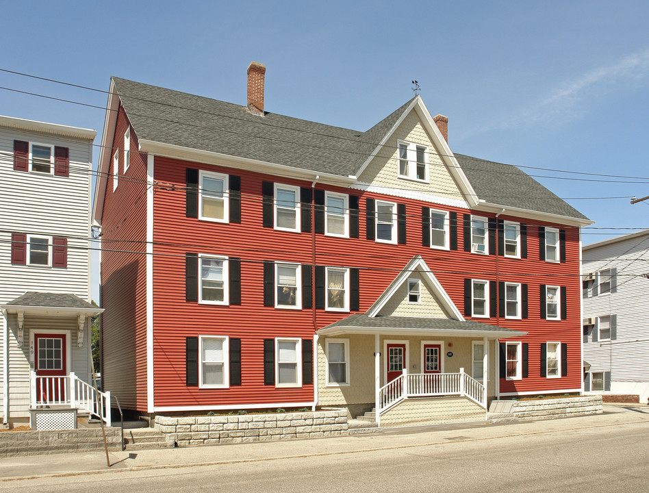 141 3rd St in Manchester, NH - Foto de edificio