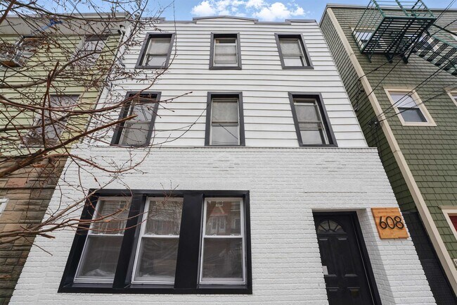 property at 608 Palisade Ave