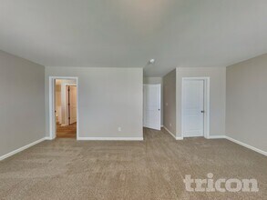 752 Prominence Rd, Unit 303 in Columbia, TN - Building Photo - Building Photo