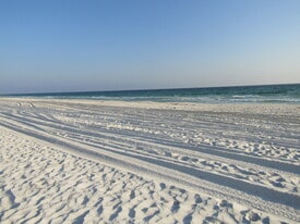 5322 Pinetree Ave, Unit B