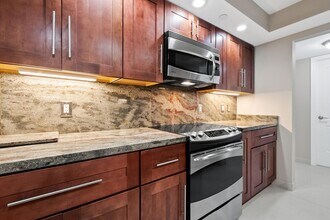 3000 N Ocean Dr, Unit 26B in Riviera Beach, FL - Building Photo - Building Photo