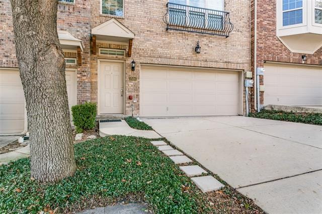 property at 2594 Jacobson Dr