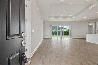 3522 SW 120th Dr in Gainesville, FL - Foto de edificio - Building Photo