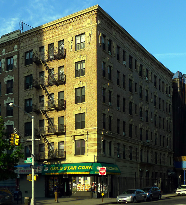 639 Malcolm X Blvd in New York, NY - Building Photo