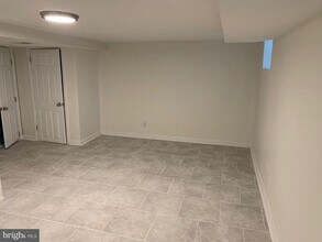 824 Burmont Rd in Drexel Hill, PA - Building Photo - Building Photo