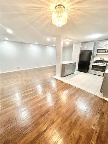 158 W 17th St in Bayonne, NJ - Foto de edificio